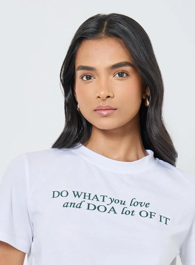 تايك تو تيشيرت بقصة عادية وطبعة كتابة